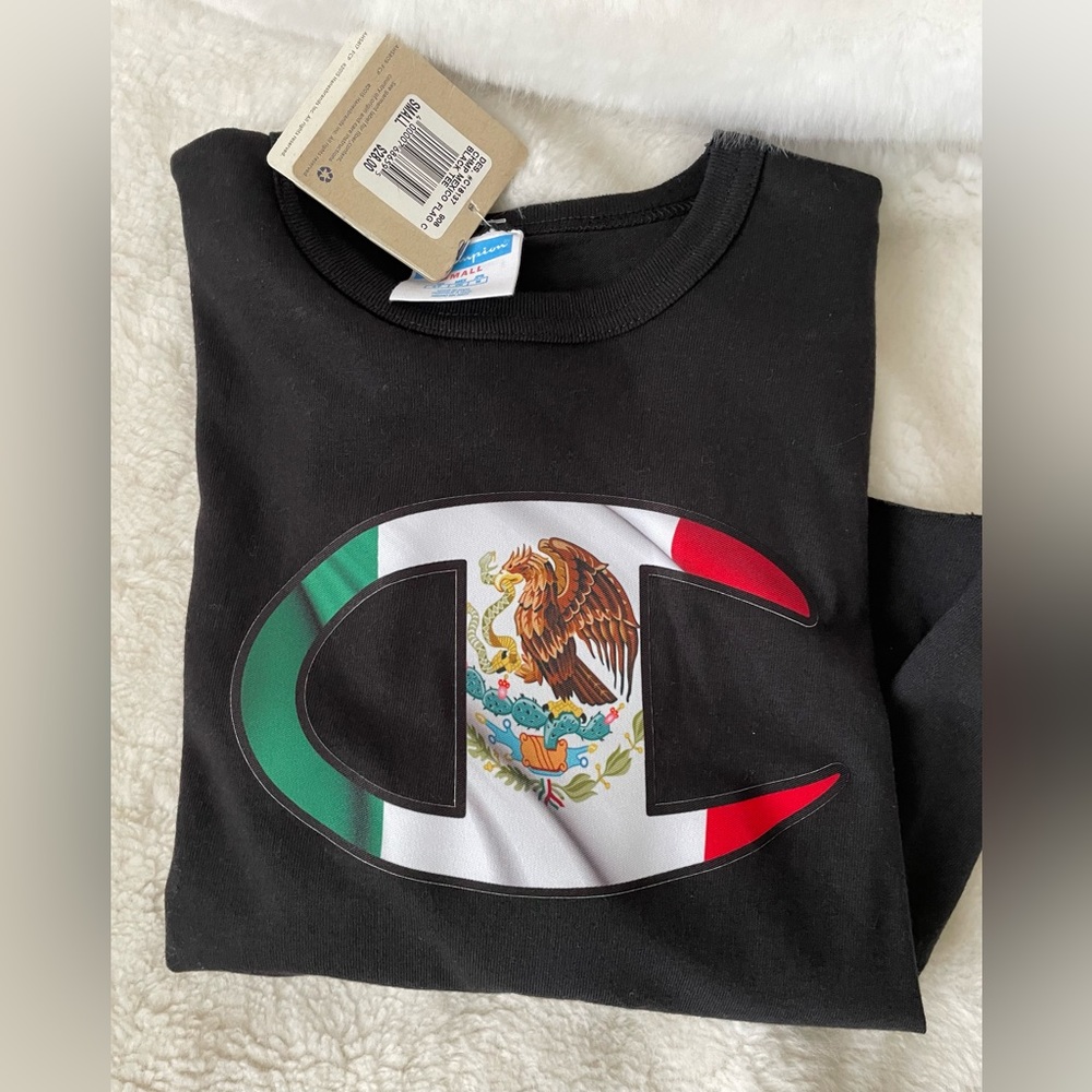 Rare Mexico 🇲🇽 Champion Heritage cropped tee